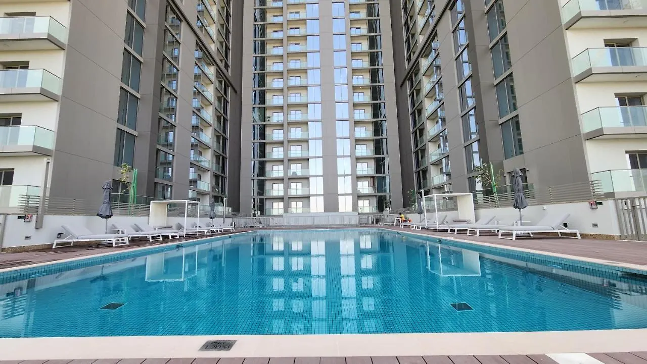Stay By Latinem Luxury 2Br Holiday Home Cvr B1307 Near Burj Khalifa Dubai Apartment